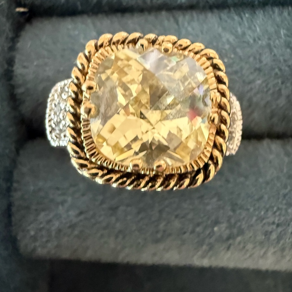 Lia Sophia Lemon Chiffon Ring - Picture 9 of 11